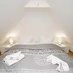 Nyaraló Haus Vorne Kampen