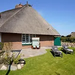 Nyaraló Haus Vorne